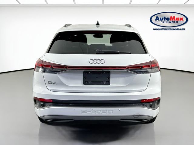 Used 2025 Audi Q4 e-tron Premium w/ Convenience Package image 8