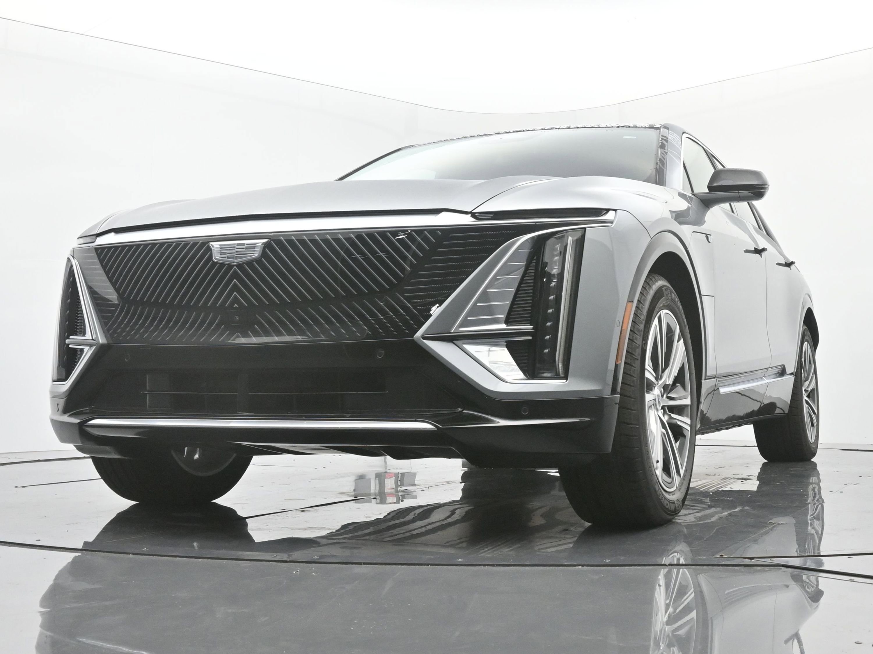 New 2026 Cadillac Lyriq Luxury image 15