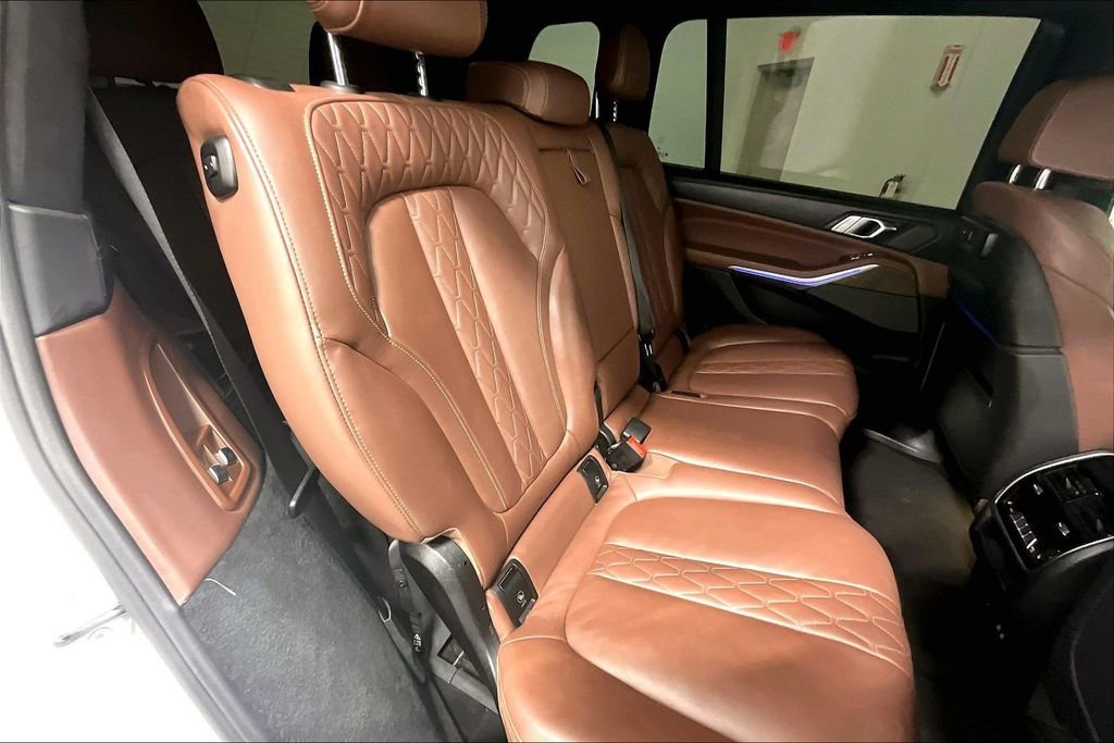 Used 2019 BMW X7 xDrive50i w/ Dynamic Handling Package image 35