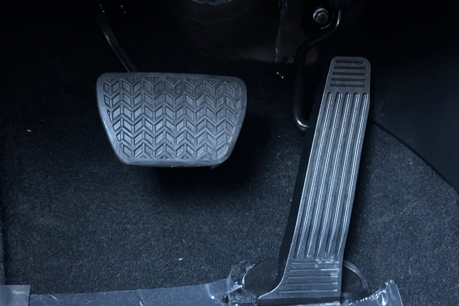 Used 2022 Toyota RAV4 LE image 41