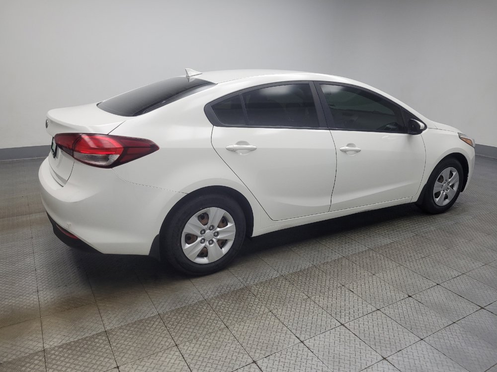 Used 2017 Kia Forte LX FWD image 10