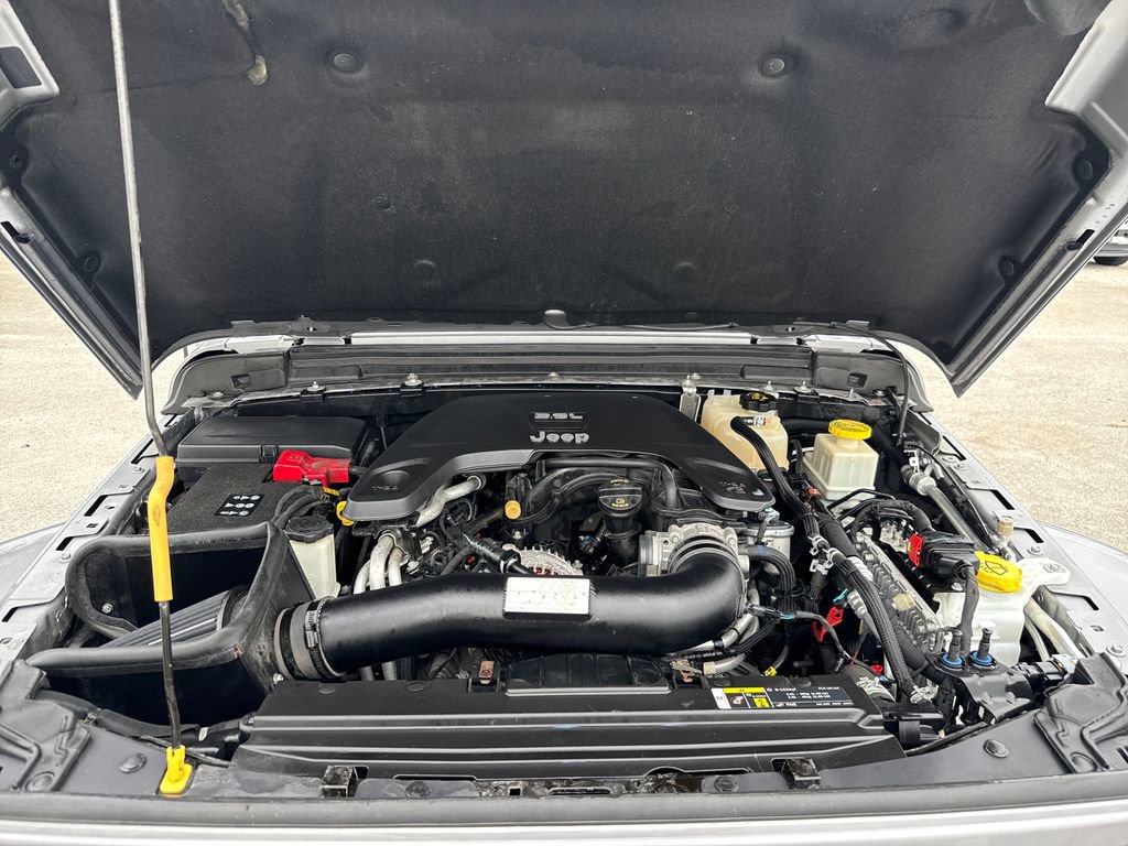 Used 2020 Jeep Gladiator Overland image 28