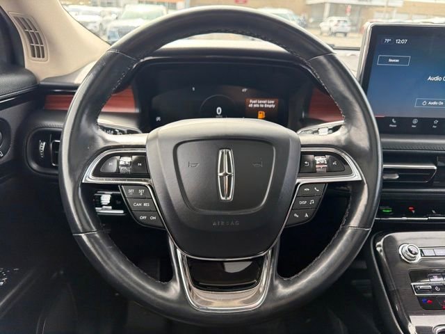 Used 2023 Lincoln Nautilus Reserve w/ Luxury Package image 19