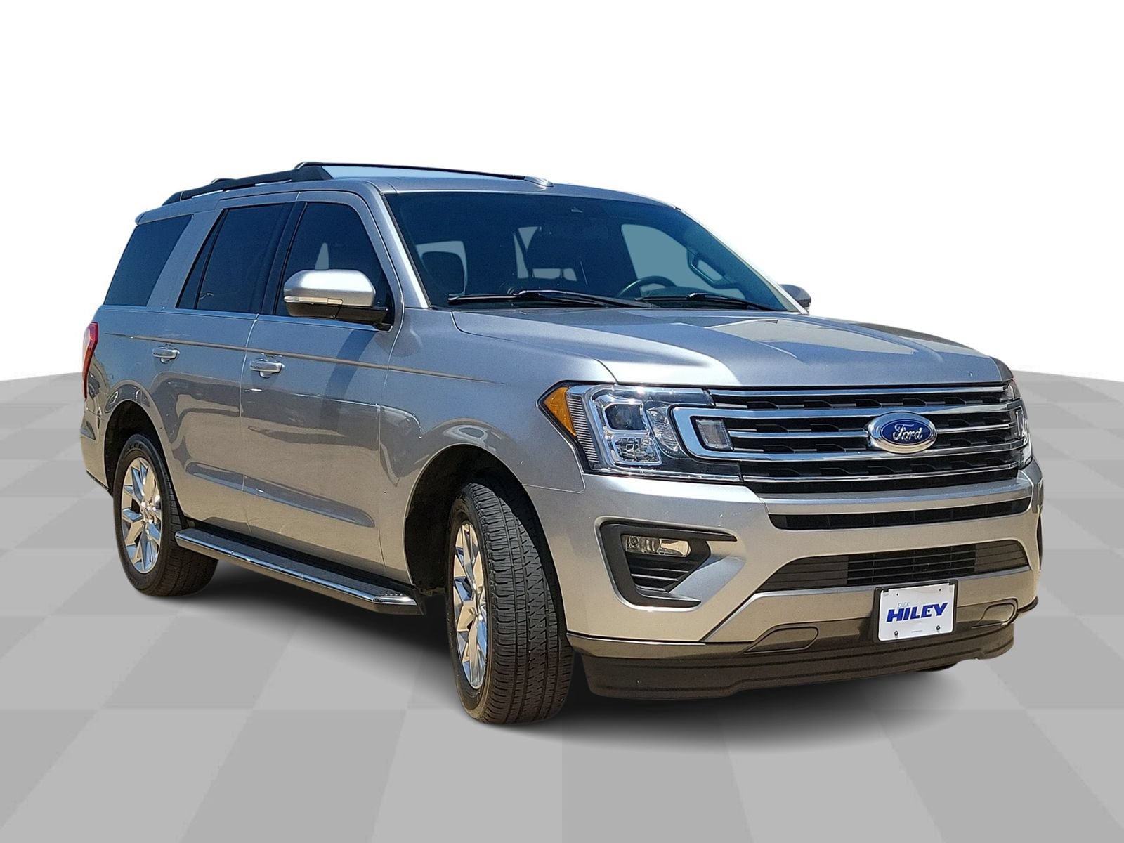 Used 2021 Ford Expedition XLT RWD image 2