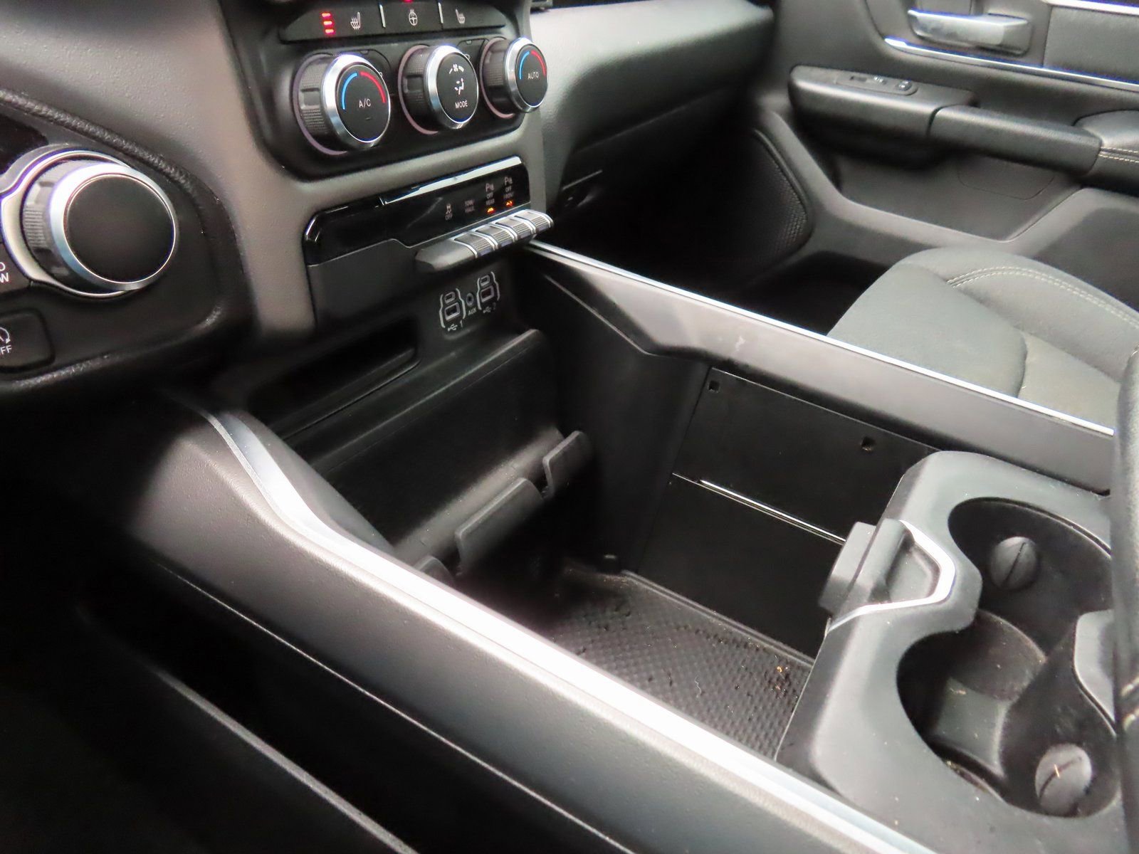 Used 2020 RAM 1500 Big Horn image 28