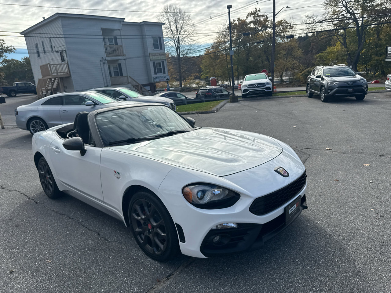 Used 2017 FIAT 124 Spider Abarth image 5