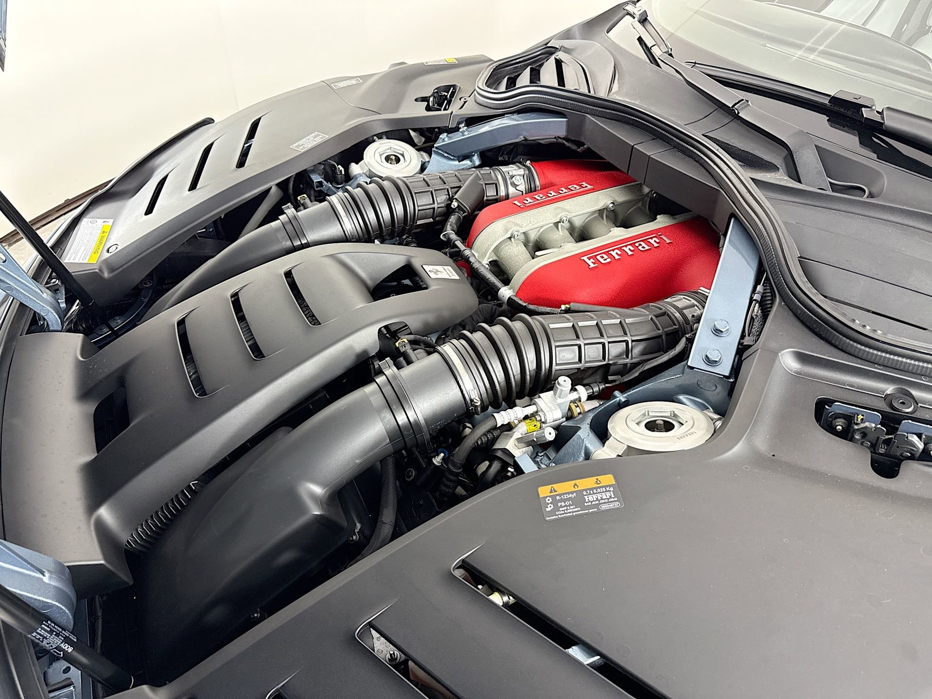 Certified 2025 Ferrari Purosangue AWD/4WD image 20