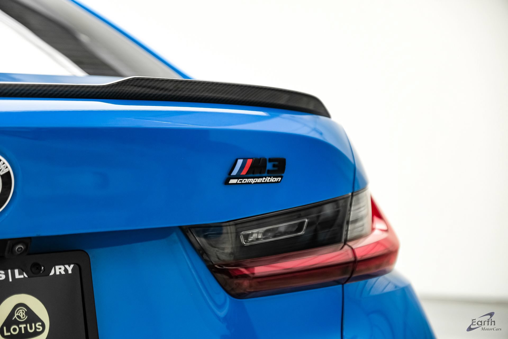 Used 2024 BMW M3 Competition w/ M Carbon Exterior Package AWD/4WD image 17