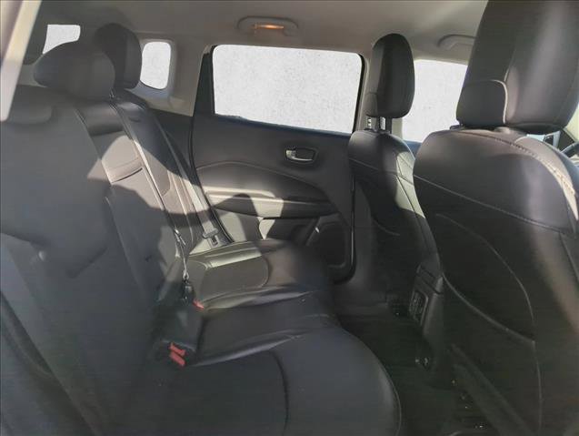 Used 2020 Jeep Compass Latitude image 17