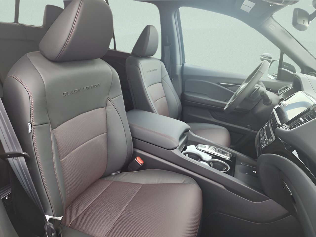 New 2026 Honda Ridgeline Black Edition image 16