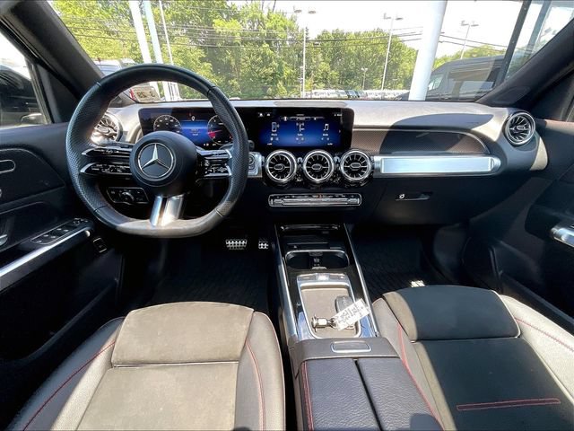 Certified 2024 Mercedes-Benz GLB 250 4MATIC image 9
