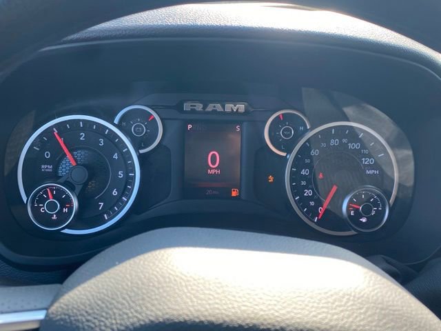 New 2026 RAM 2500 Tradesman AWD/4WD image 17