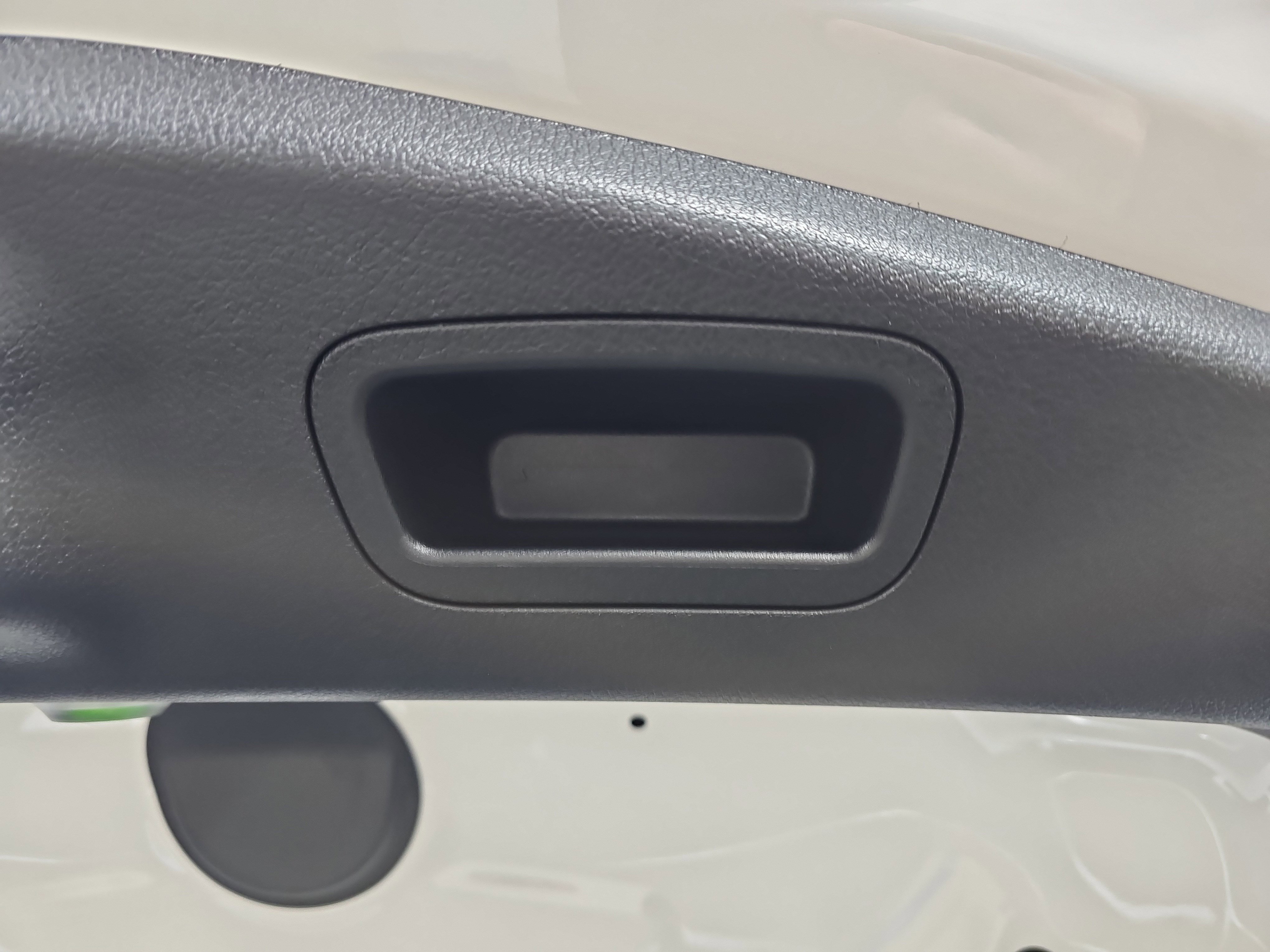 New 2026 Mercedes-Benz CLE 450 4MATIC Cabriolet image 13