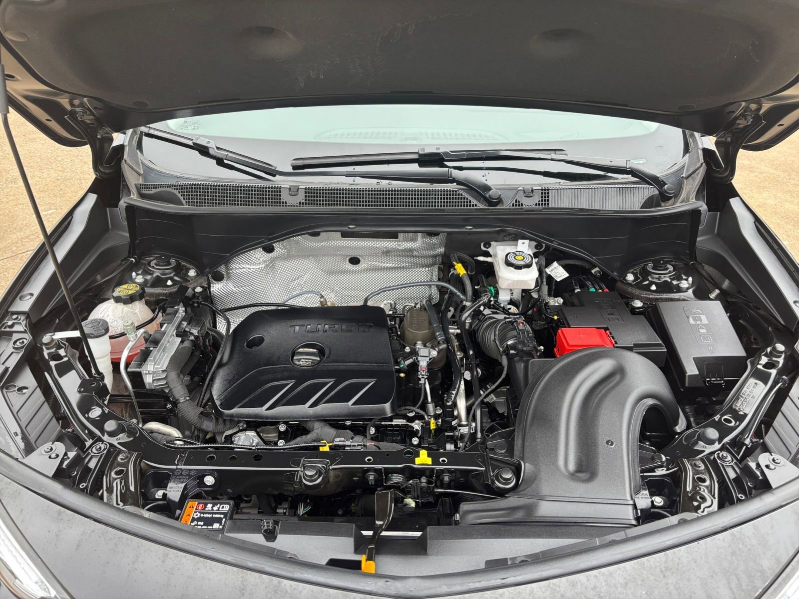 Used 2025 Buick Encore GX Preferred FWD image 32