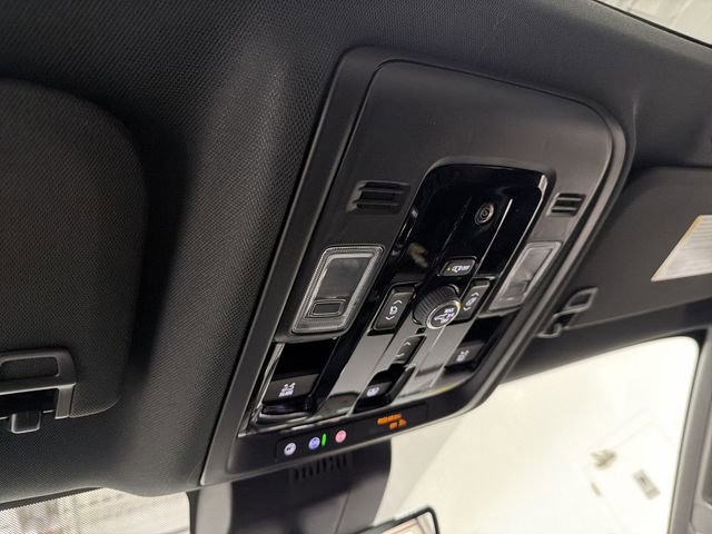 New 2026 GMC Yukon Elevation w/ Elevation Premium Package image 36