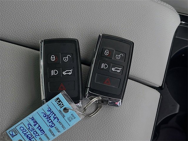 Used 2023 Land Rover Range Rover Evoque R-Dynamic S image 32