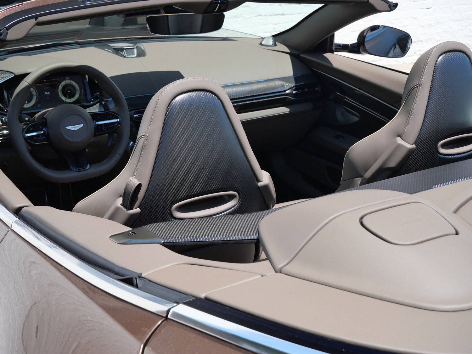 New 2026 Aston Martin Vanquish Convertible RWD image 22