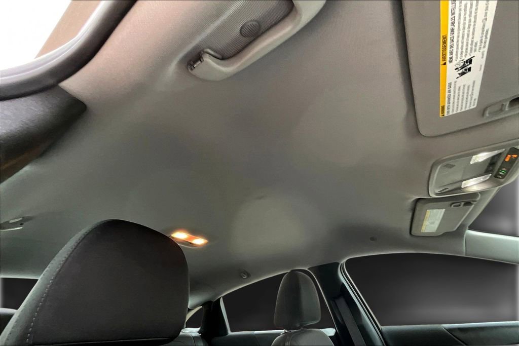 Used 2024 Chevrolet Malibu LT image 28