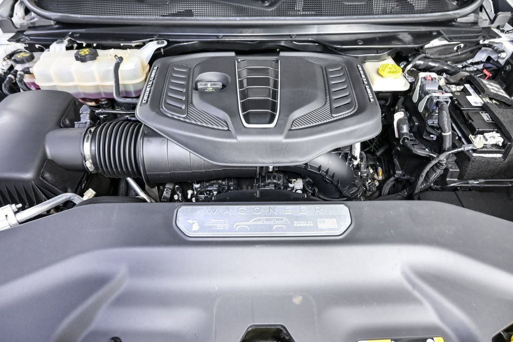 Used 2023 Jeep Grand Wagoneer L Series III w/ Rear Seat Video Group 1 image 38