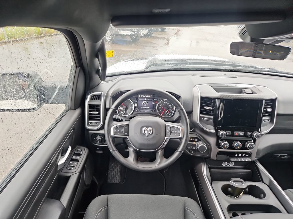 New 2026 RAM 1500 Express AWD/4WD image 8