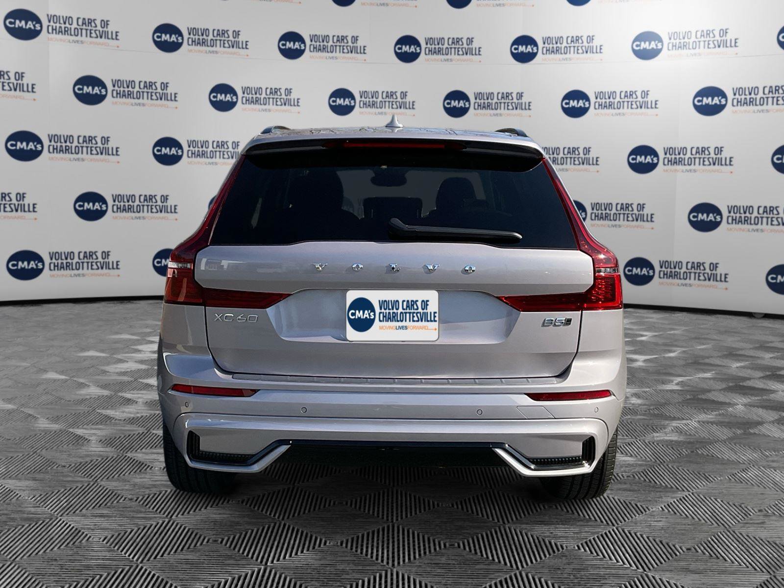 New 2026 Volvo XC60 B5 Plus w/ Protection Package Premier image 4