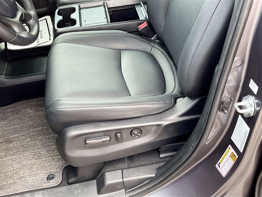 Used 2025 Honda Odyssey EX-L image 19