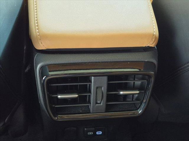 Used 2024 Lexus NX 250 FWD w/ Towing Package (2000 Lbs) image 16