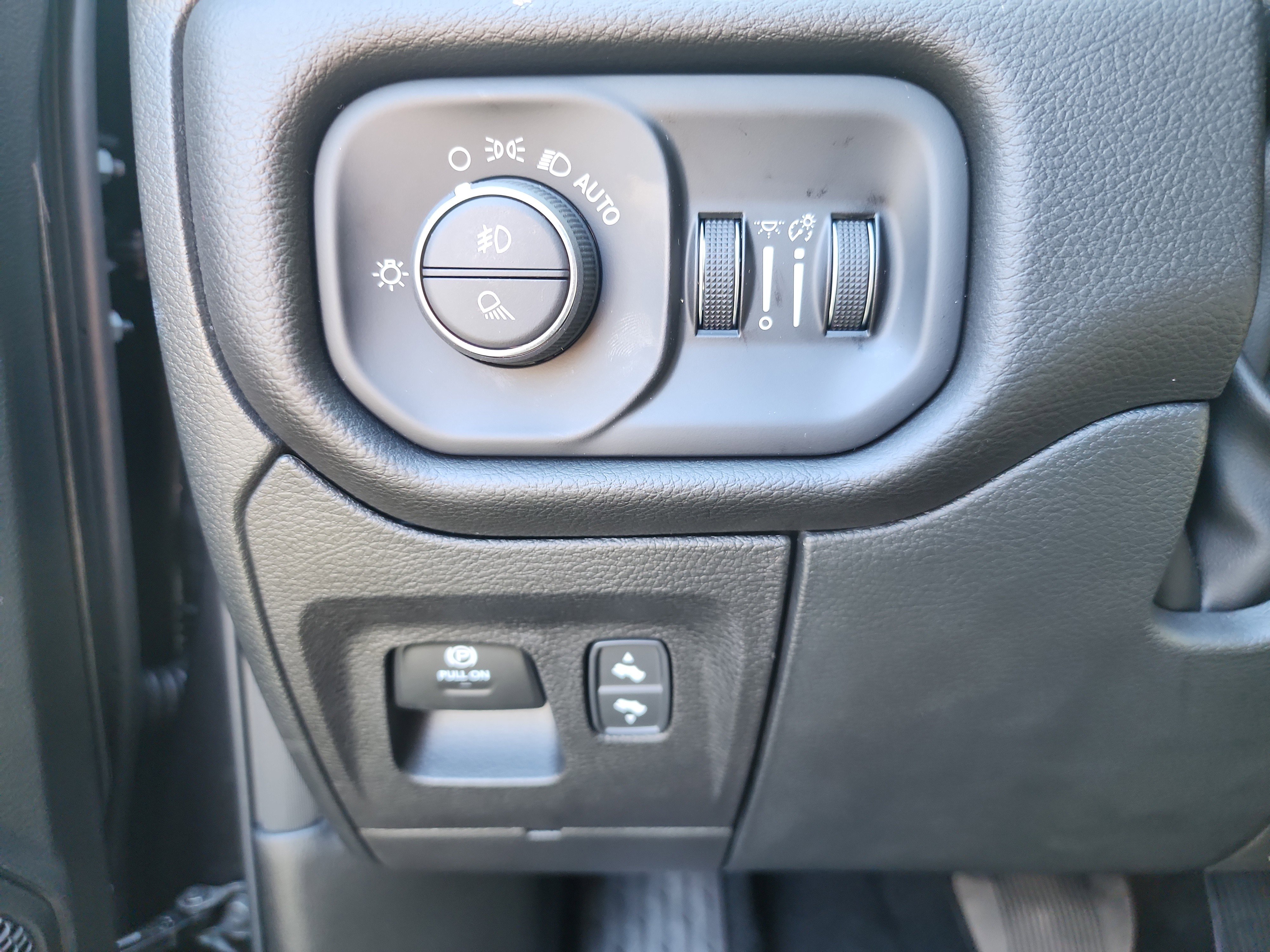 New 2026 RAM 1500 Big Horn image 25