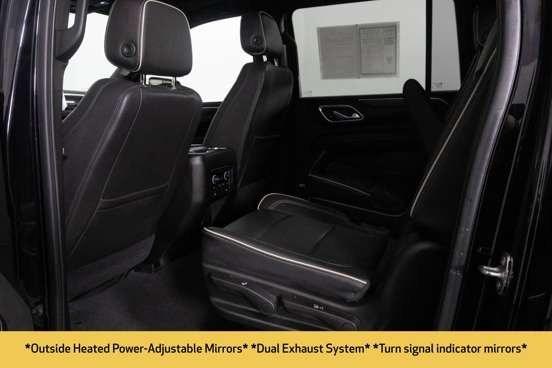 Used 2021 Chevrolet Suburban Premier w/ Premium Package image 38