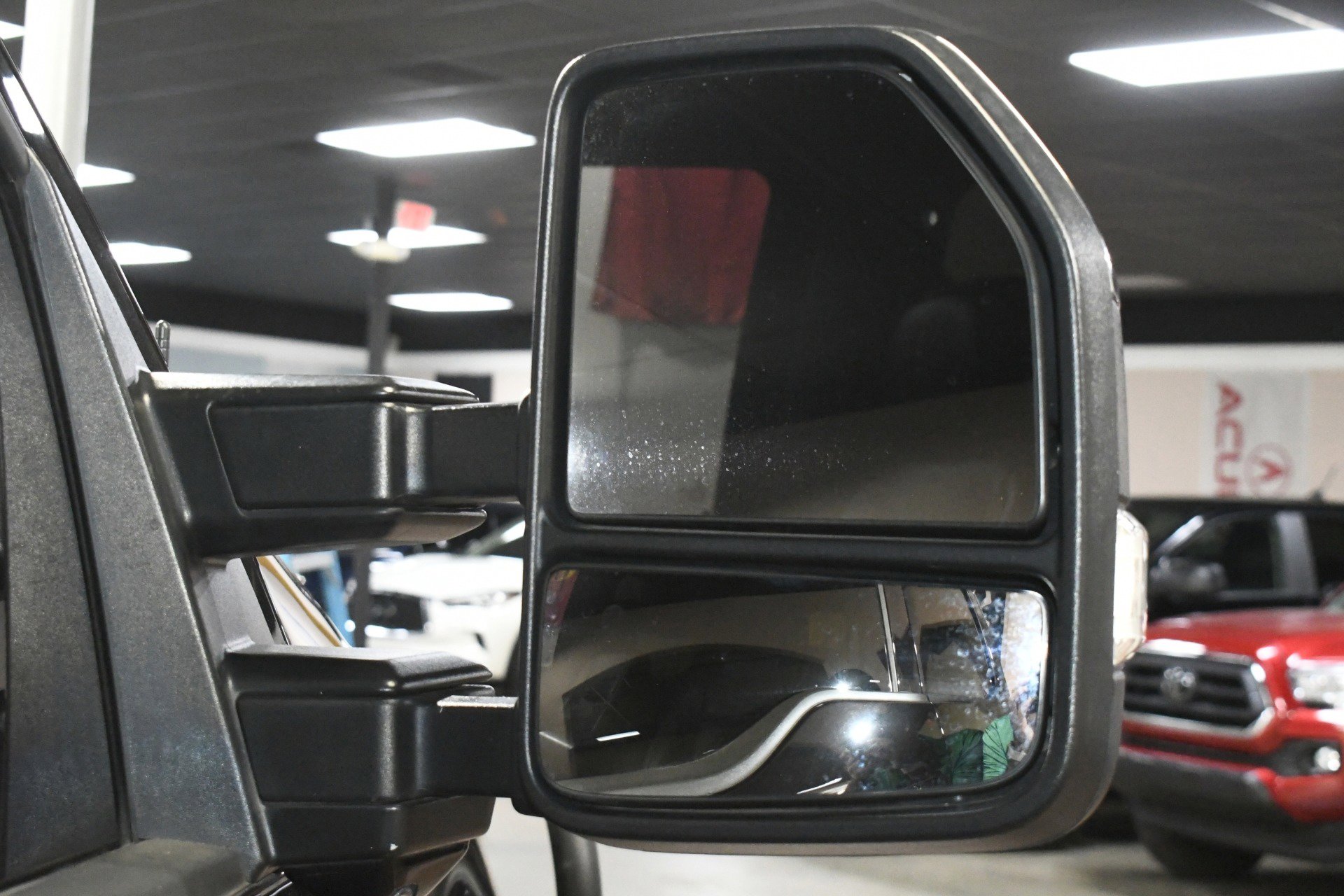 Used 2019 Ford F250 Lariat w/ Lariat Ultimate Package image 64