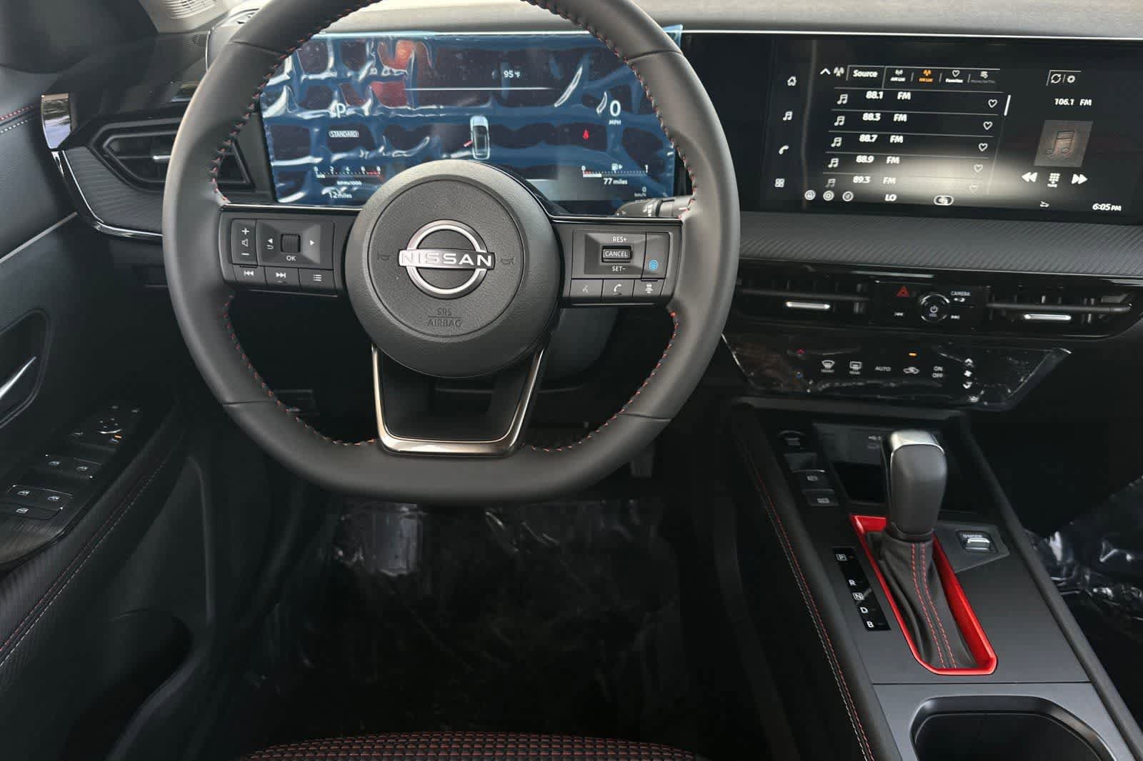New 2026 Nissan Kicks SR FWD image 15