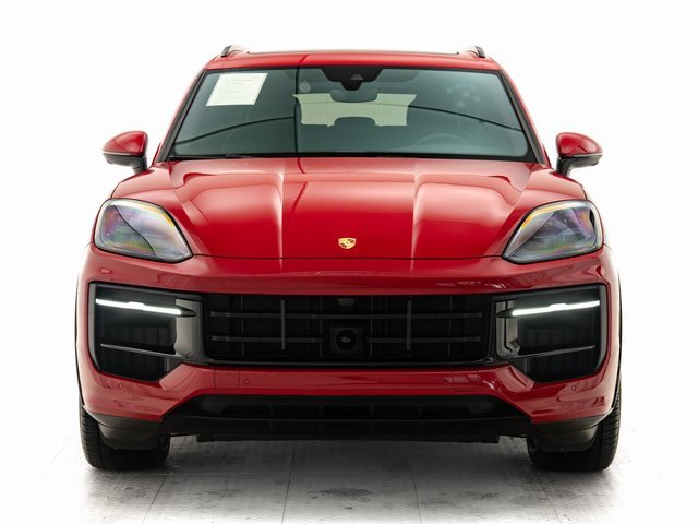 Used 2025 Porsche Cayenne GTS image 32
