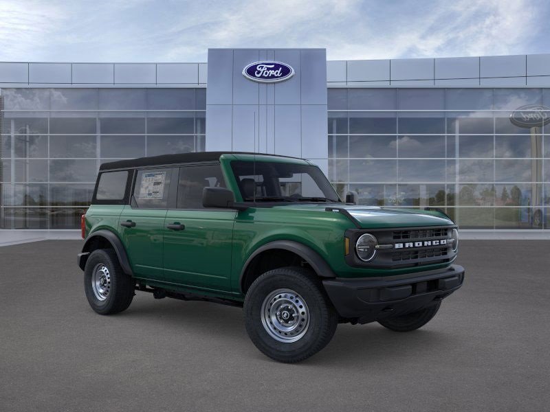 New 2025 Ford Bronco 4-Door image 7