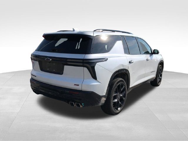 Certified 2024 Chevrolet Traverse RS FWD image 30