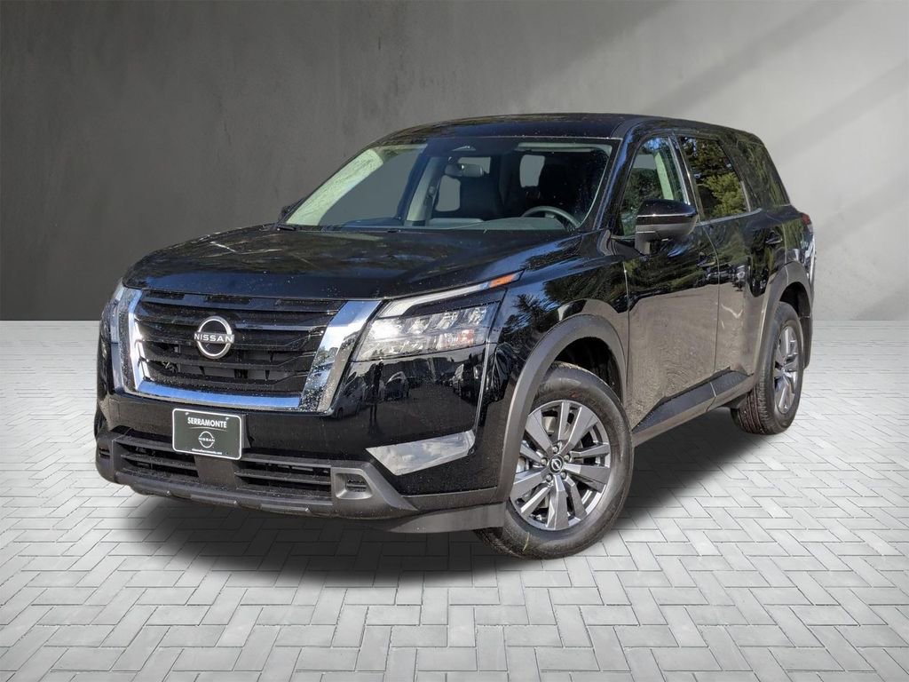 New 2025 Nissan Pathfinder S