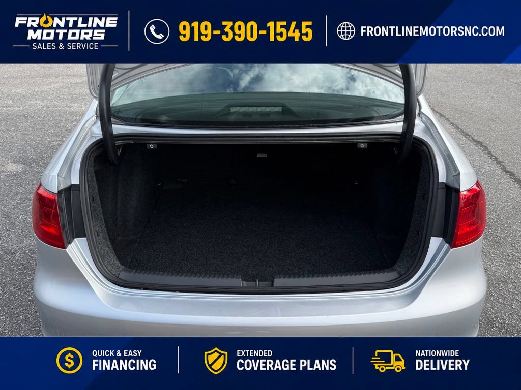 Used 2014 Volkswagen Jetta SE FWD image 16
