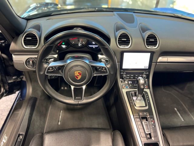 Used 2018 Porsche 718 Boxster S image 20