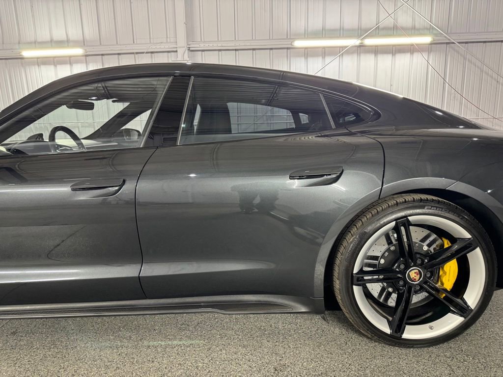 Used 2020 Porsche Taycan Turbo S image 16