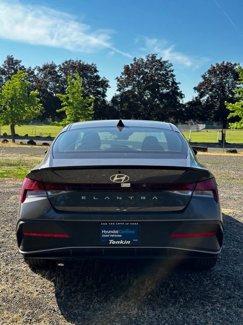 Certified 2025 Hyundai Elantra Sport FWD image 8