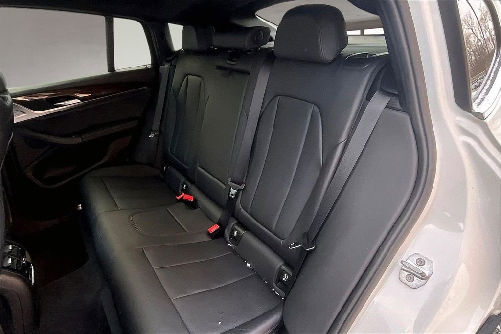 Used 2020 BMW X4 xDrive30i w/ Convenience Package image 22