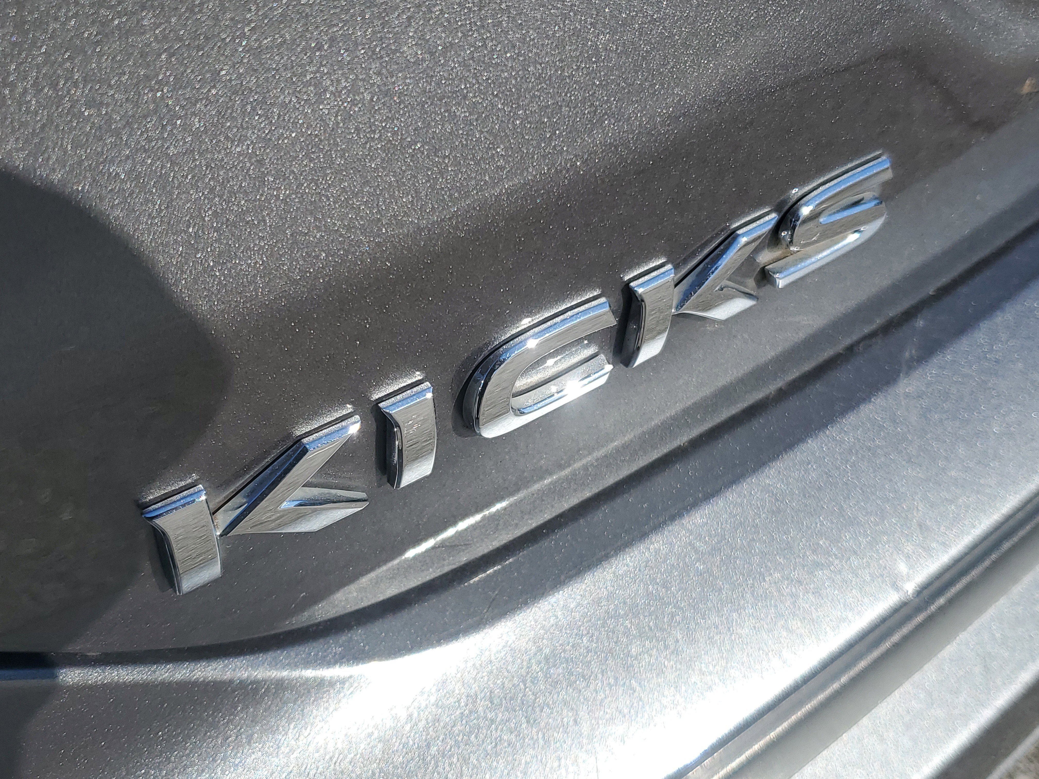 Used 2024 Nissan Kicks S image 8