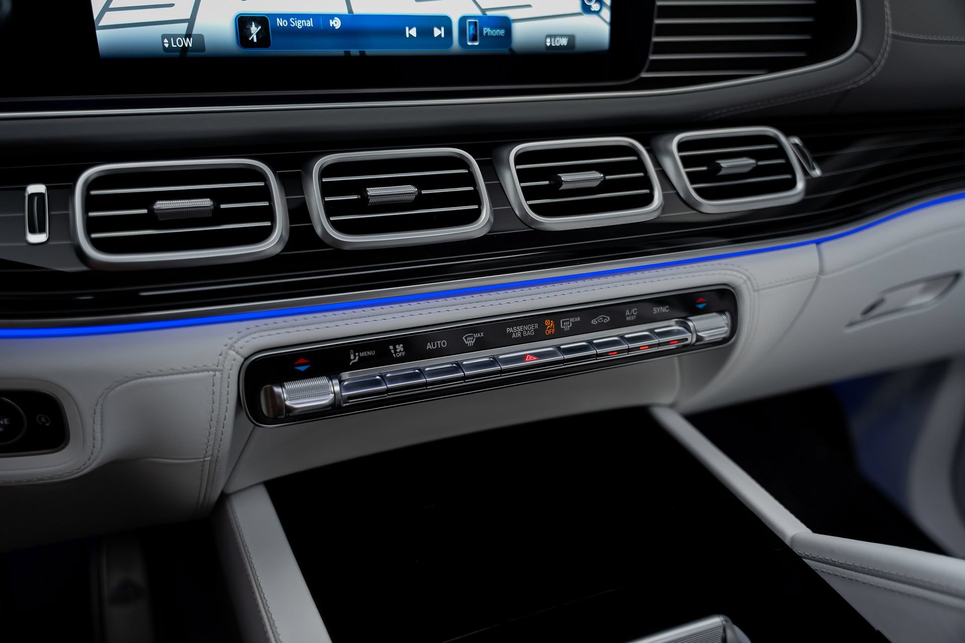 Used 2025 Mercedes-Benz Maybach GLS 600 4MATIC image 52