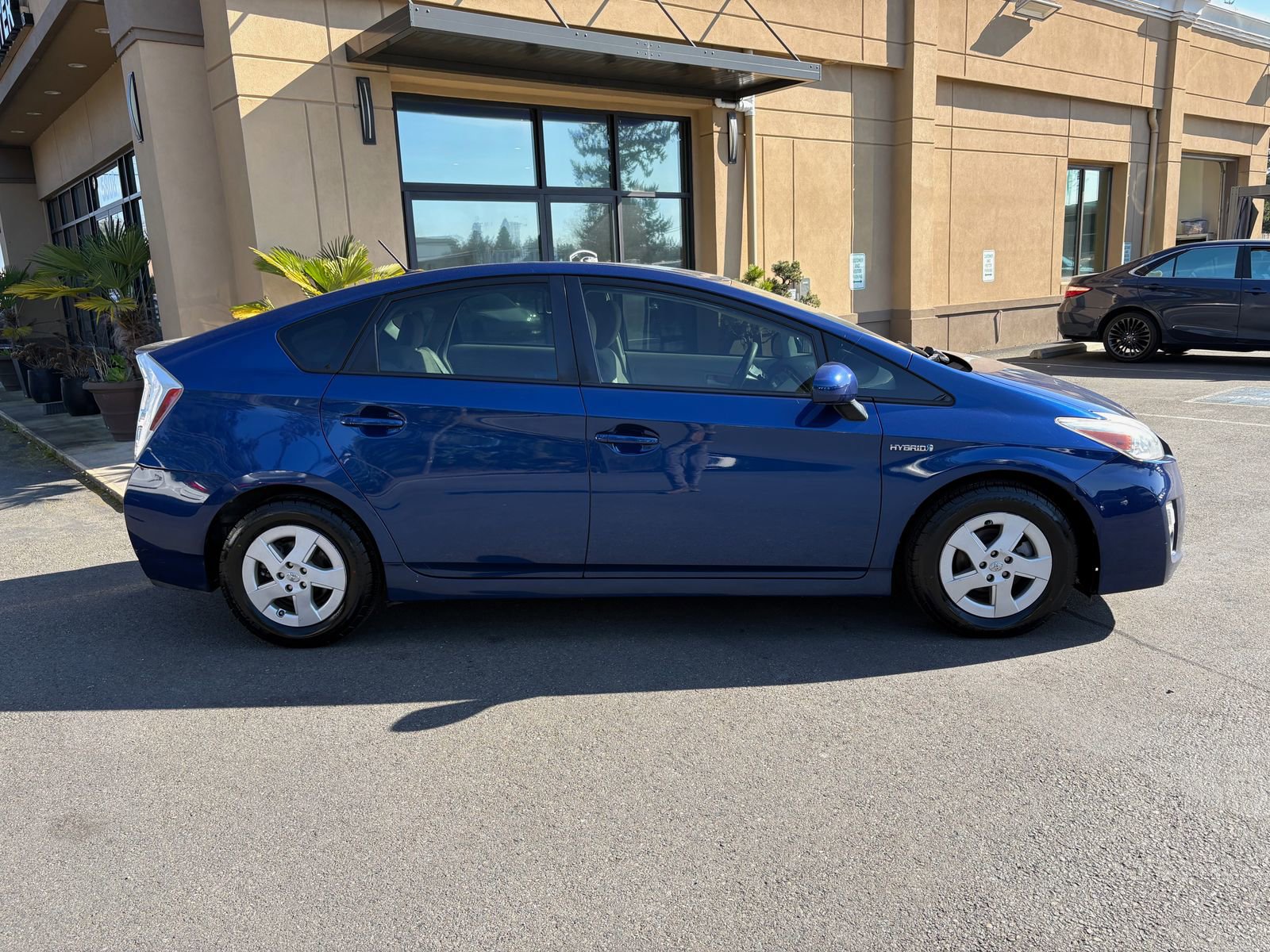 Used 2010 Toyota Prius Two image 4