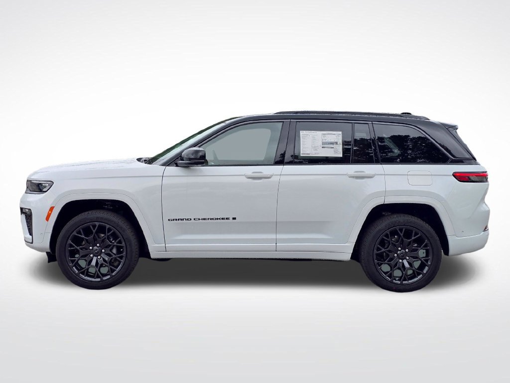 New 2027 Jeep Grand Cherokee Summit AWD/4WD image 17