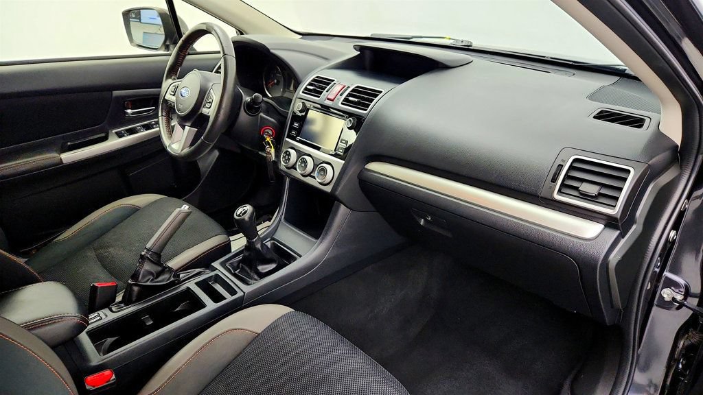 Used 2016 Subaru Crosstrek 2.0i Premium AWD/4WD image 22