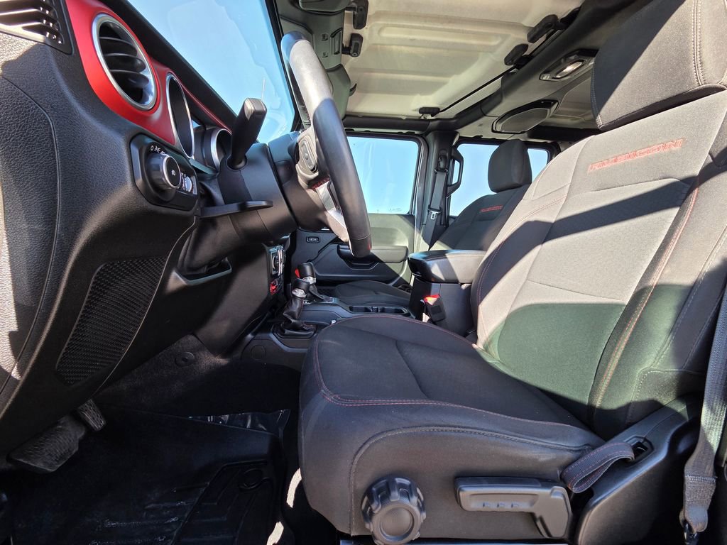 Used 2018 Jeep Wrangler Unlimited Rubicon image 23