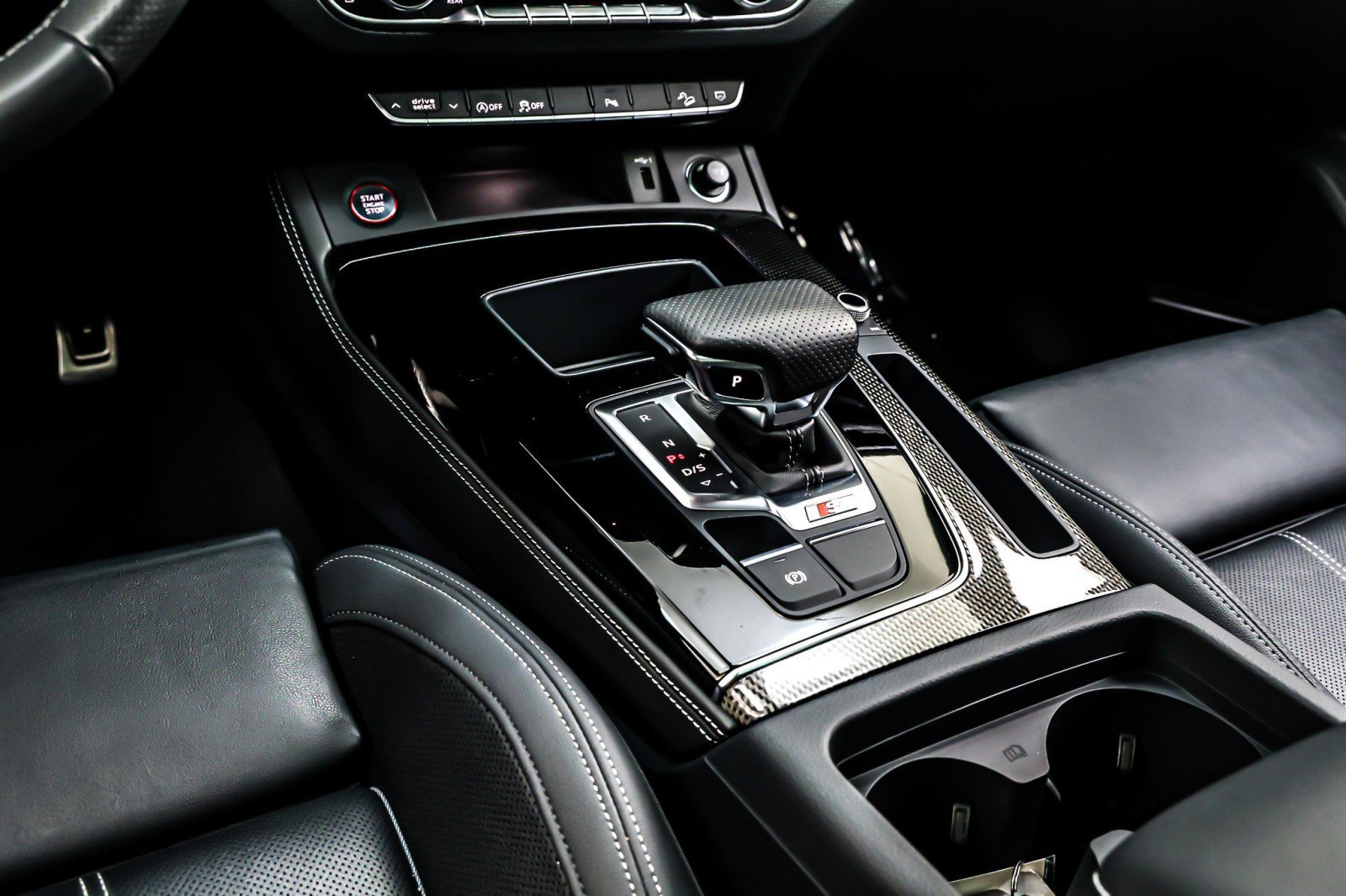 Used 2024 Audi SQ5 Premium Plus w/ Premium Plus Package image 7