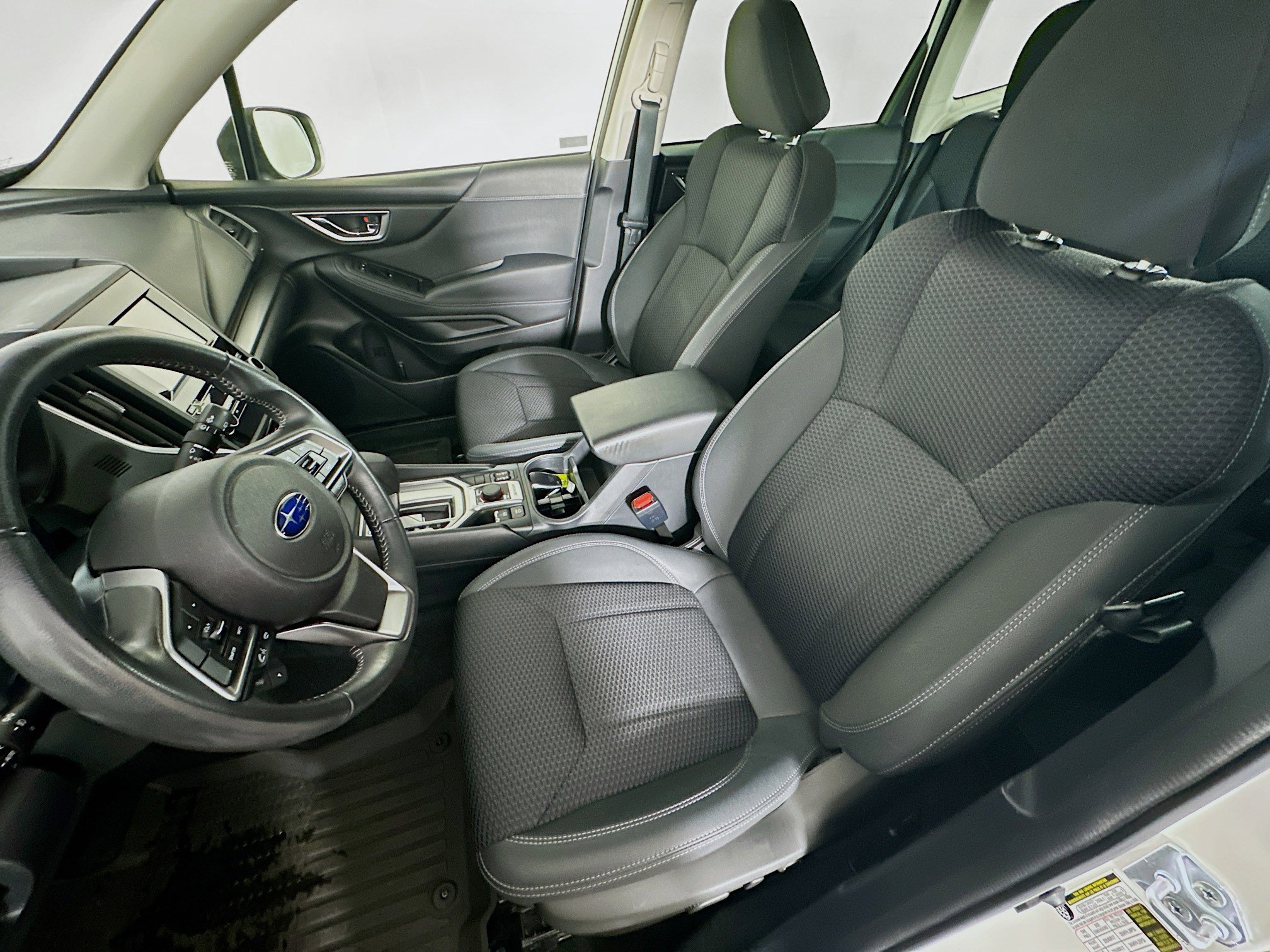 Used 2023 Subaru Forester Premium image 13