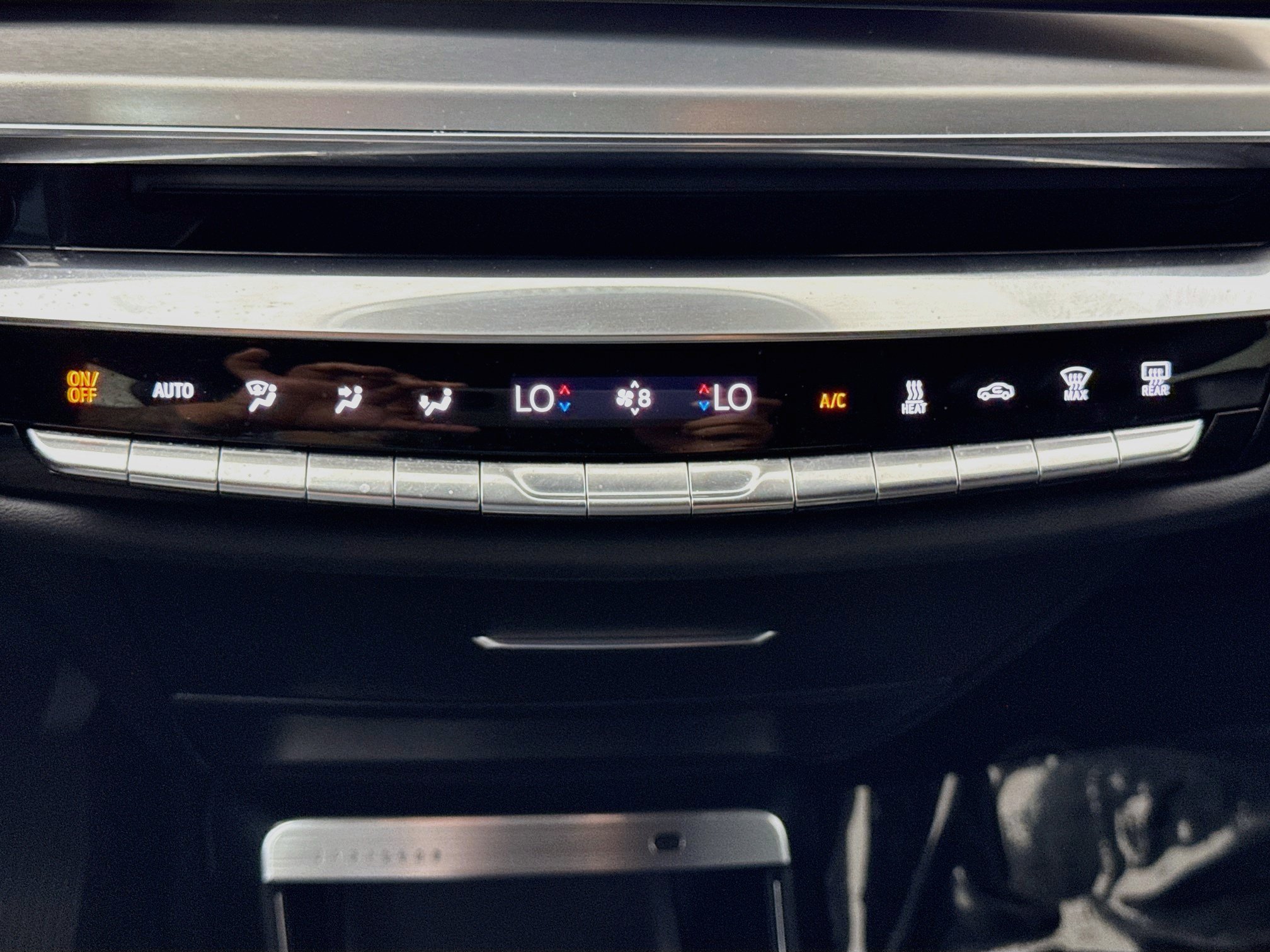 Used 2024 Cadillac Lyriq Luxury RWD image 18