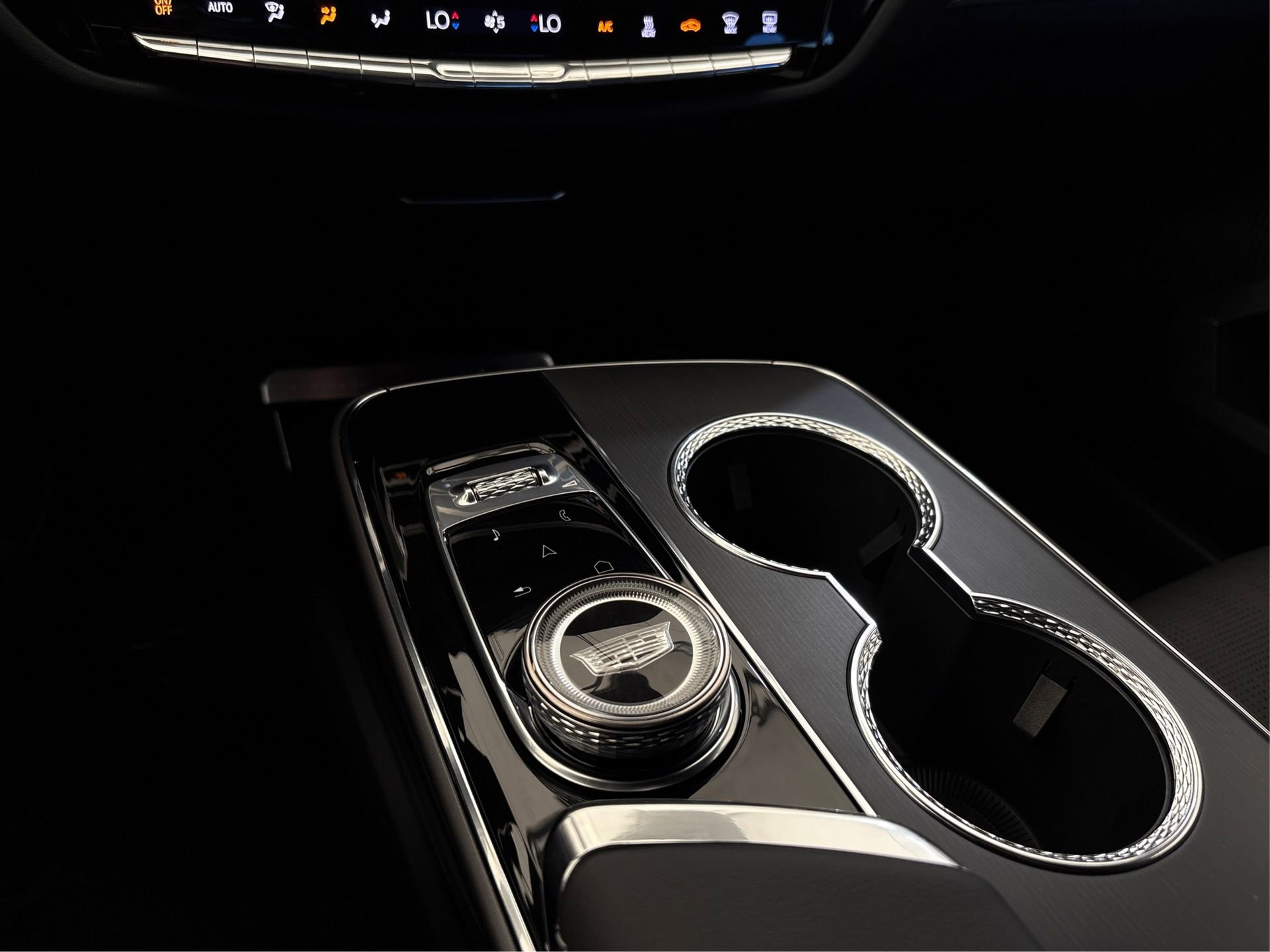 Used 2026 Cadillac Lyriq Premium Sport image 27